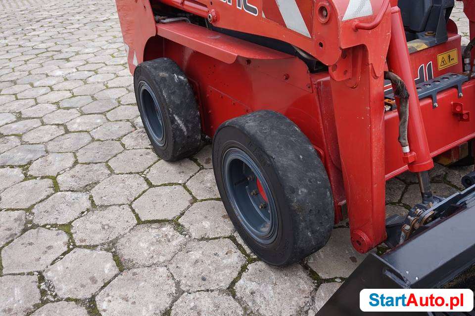 Miniładowarka GEHL SL 6640