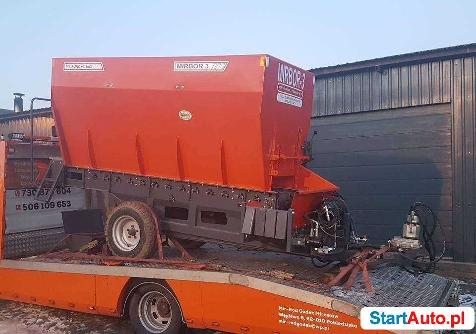 MIRBOR-3 Rozsiewacz,posypywarka torfu,wapna,kompostu borówki