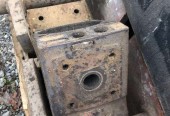 Młot Bobcat 2500 Stanley MB250 zdemontowany