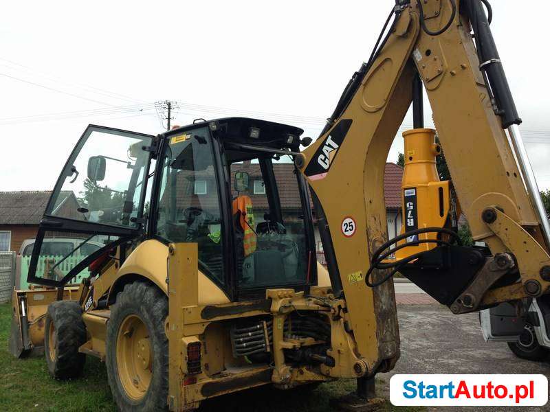 Młot Arrowhead R75 do koparko-ładowarki