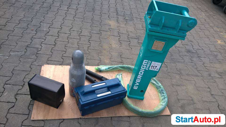 Młot hydrauliczny EVERDIGM EHB02 do minikoparek Takeuchi!