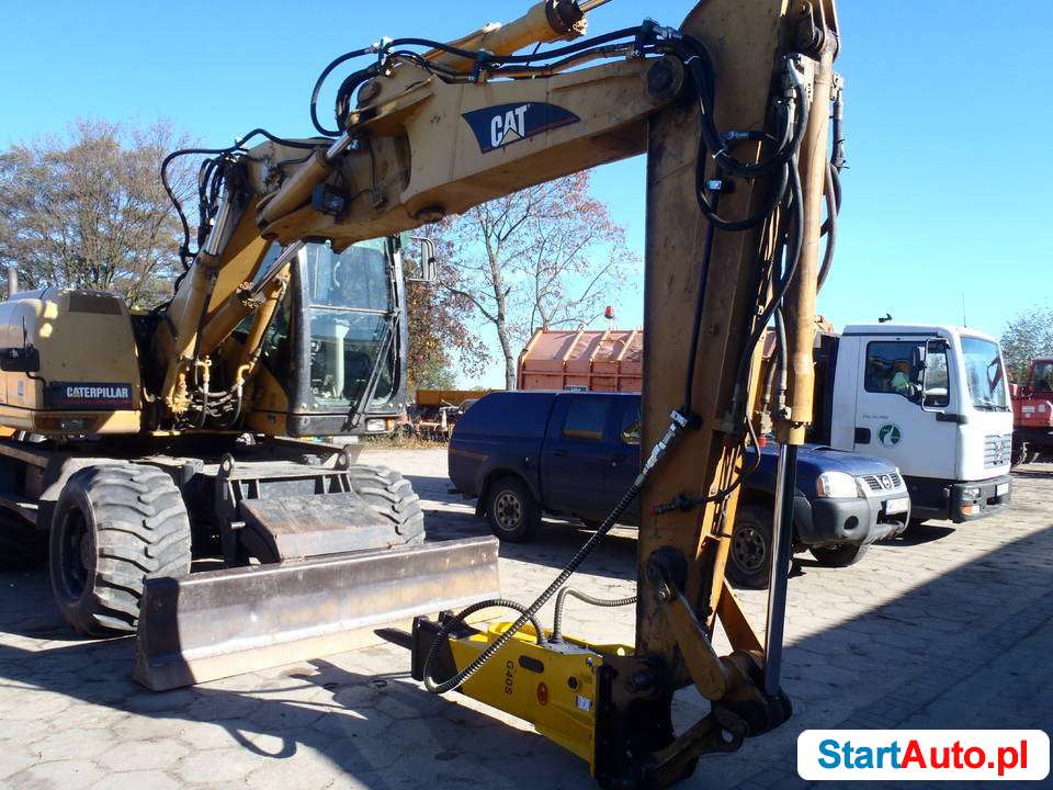 Młot hydrauliczny wyburzeniowy TUR DB G40S 600kg NOWY GWARAN