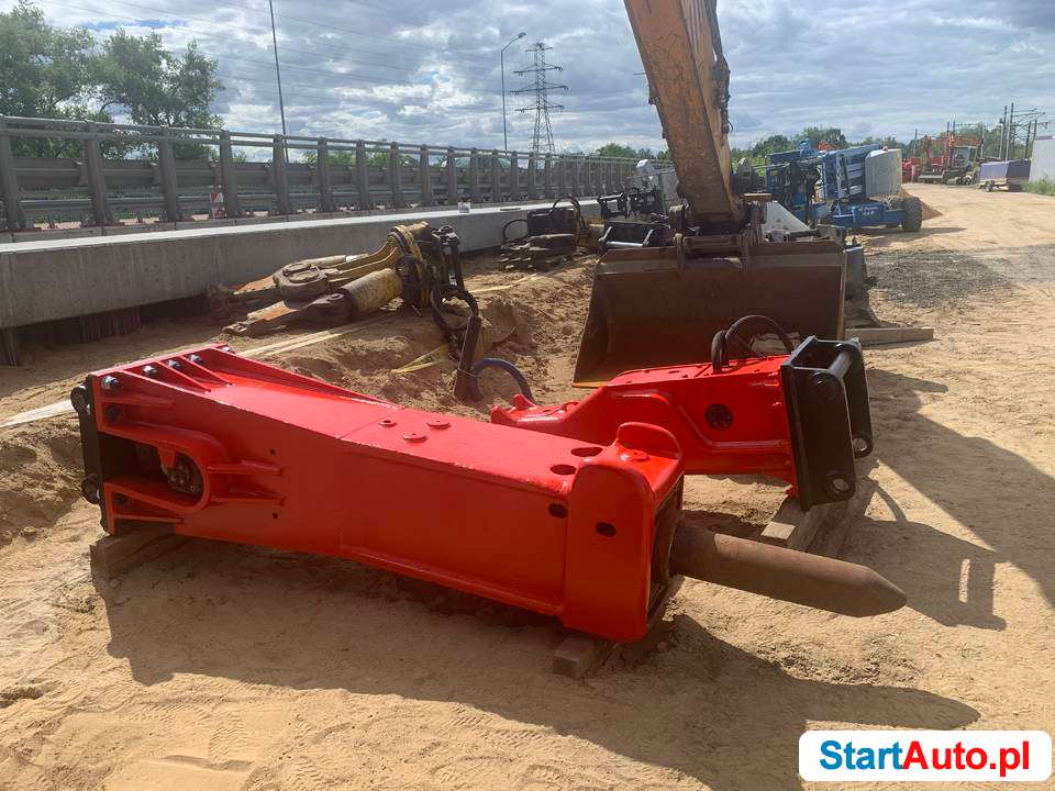 Młot wyburzeniowy RAMMER G-100 – 3,8 tony