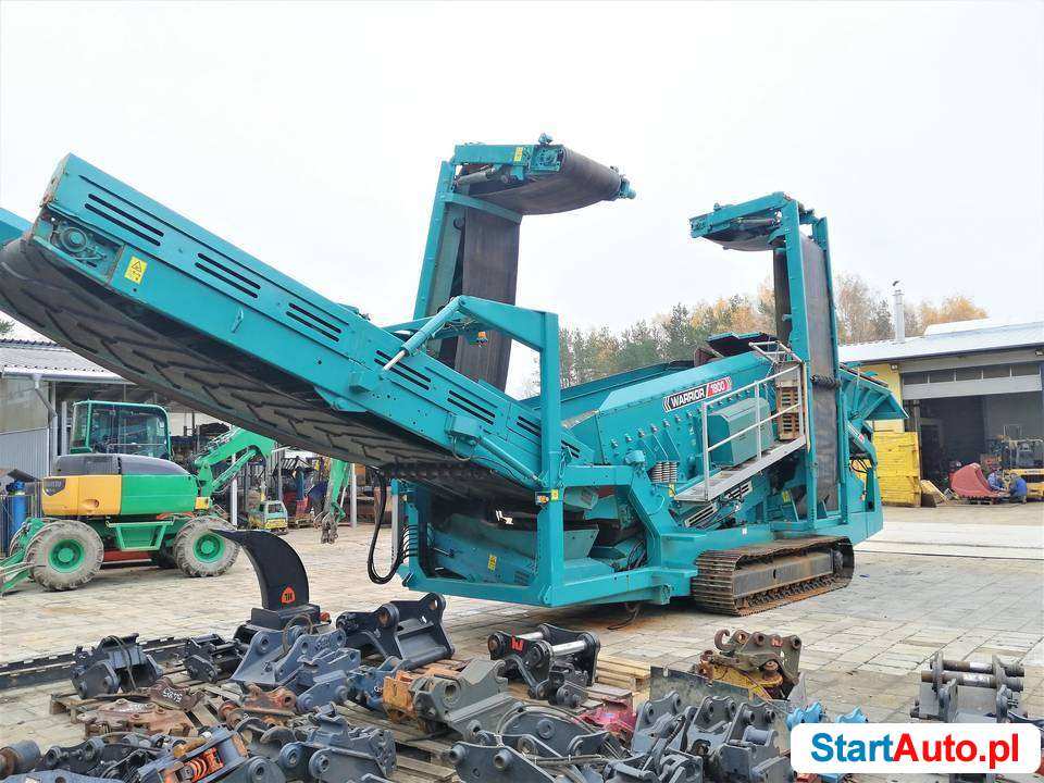Mobilny przesiewacz Powerscreen Warrior 1800