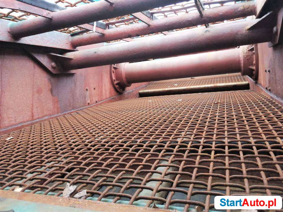 Mobilny przesiewacz Powerscreen Warrior 1800