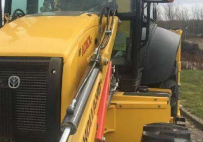 newholland-b-100-c-koparko-ladowarka-na-malych-mazowieckie-539914066-1