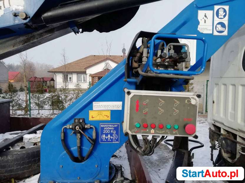 Nissan CABSTAR F24-35.13 podnośnik koszowy teleskopowy