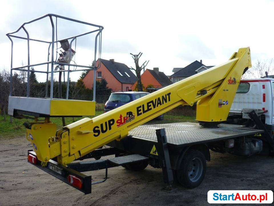 Nissan Cabstar Podnośnik koszowy teleskopowy 21 m zwyżka