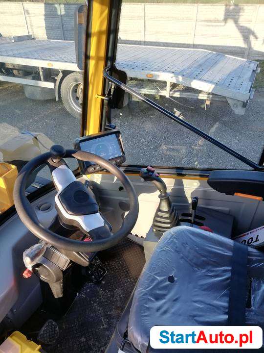 Nowa ładowarka kołowa CTM 808 miniładowarka