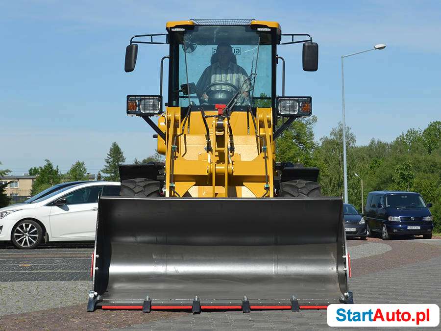 Nowa ładowarka kompaktowa GÜNSTIG 920 GUNSTIG okazja