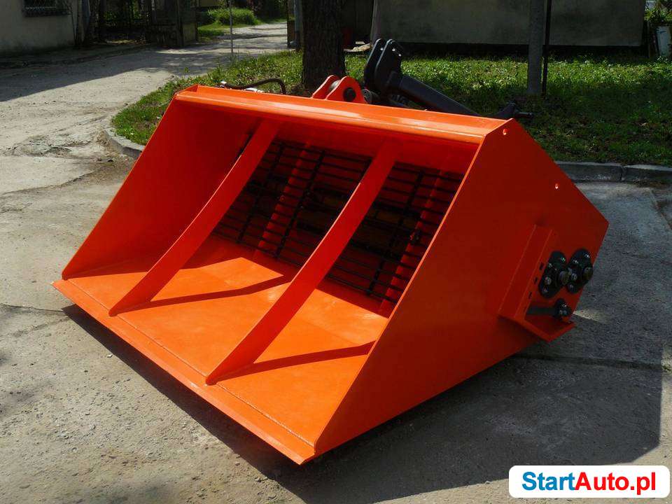 Piaskarka samozaładowcza posypywarka solarka PSS160