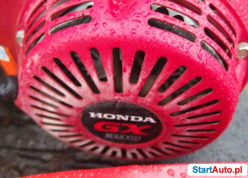 Piła do betonu, asfaltu PROMASZ z tarczą o średnicy 400 mm.