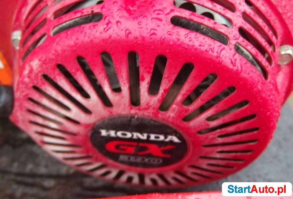 Piła do betonu, asfaltu PROMASZ z tarczą o średnicy 400 mm.