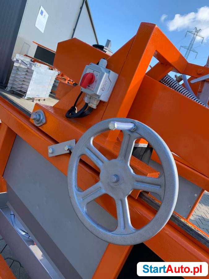 Piła przecinarka NORTON JUMBO 900 do bloczków betonu silki