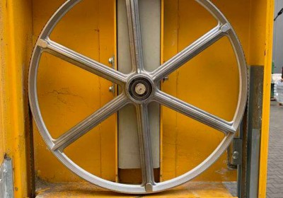 pila-przecinarka-tasmowa-tasmowka-lissmac-mbs-poznan-537913553