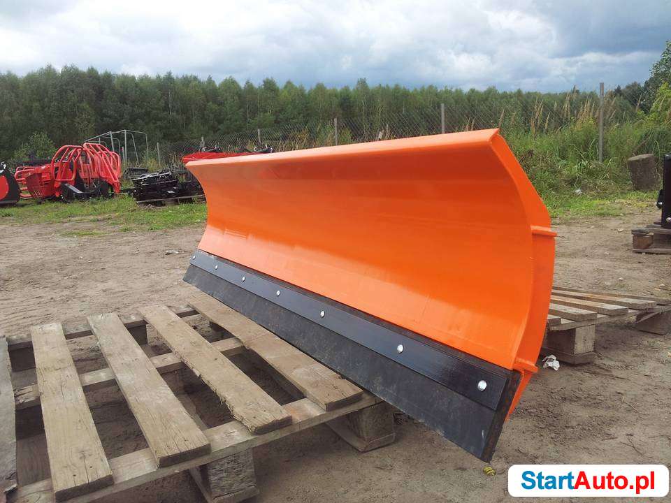 Pług 140 cm PWW14 do odśnieżania na widły wózka widłowego