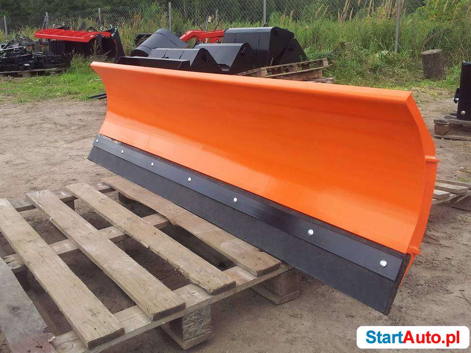 Pług lekki P2 szerokość 2 m EUROramka sterowanie hydraulicze