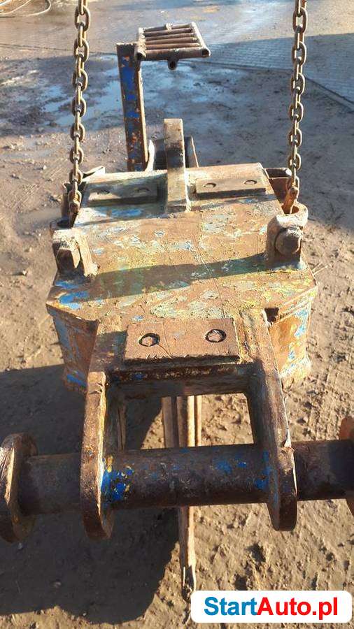 Pługoukładacz do koparki 15-25t złącze Volvo