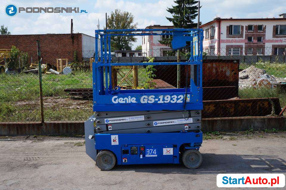 Podnośnik Genie 1932 LB374