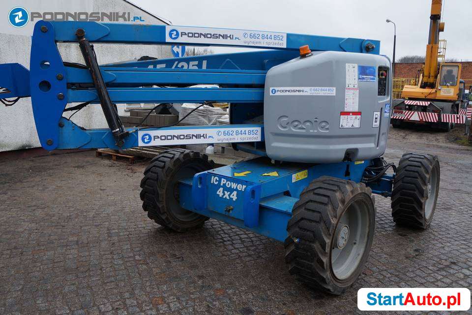 Podnośnik Genie Z45/25J LB406