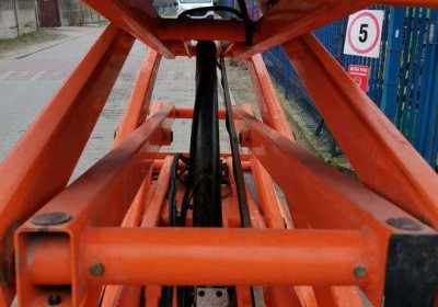 podnosnik-haulotte-compact-8-jlg-2030-genie-1930-537450549