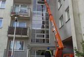 Podnośnik koszowy zwyżka 20.5m mercedes gsr 200t