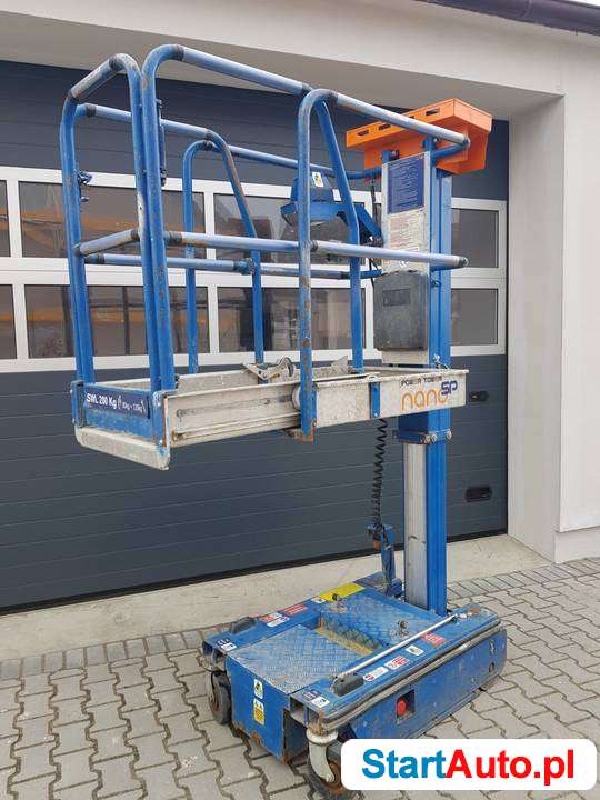 Podnośnik koszowy zwyżka samojezdna Powertower JLG NANO