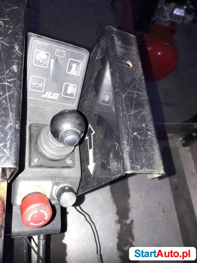 Podnośnik masztowy – 20VP – JLG – Elektryczny