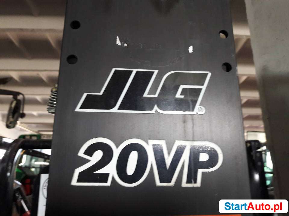 Podnośnik masztowy – 20VP – JLG – Elektryczny