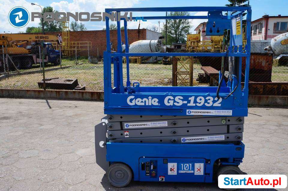 Podnośnik nożycowy Genie 1932 LB101