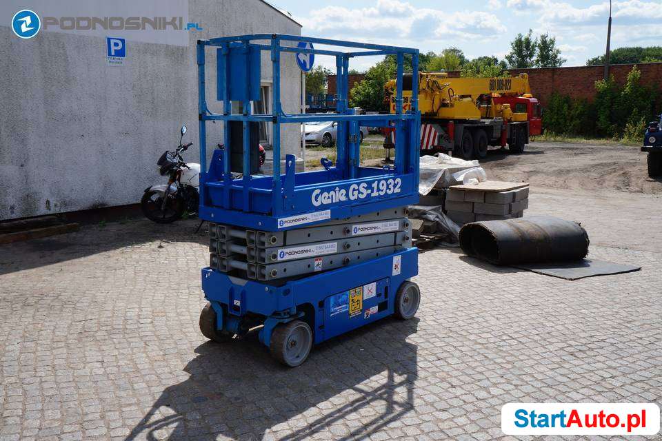 Podnośnik nożycowy Genie GS-1932 LB459