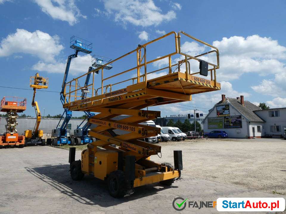 Podnośnik nożycowy Haulotte H15SX L jak Genie 4390 JLG 4394
