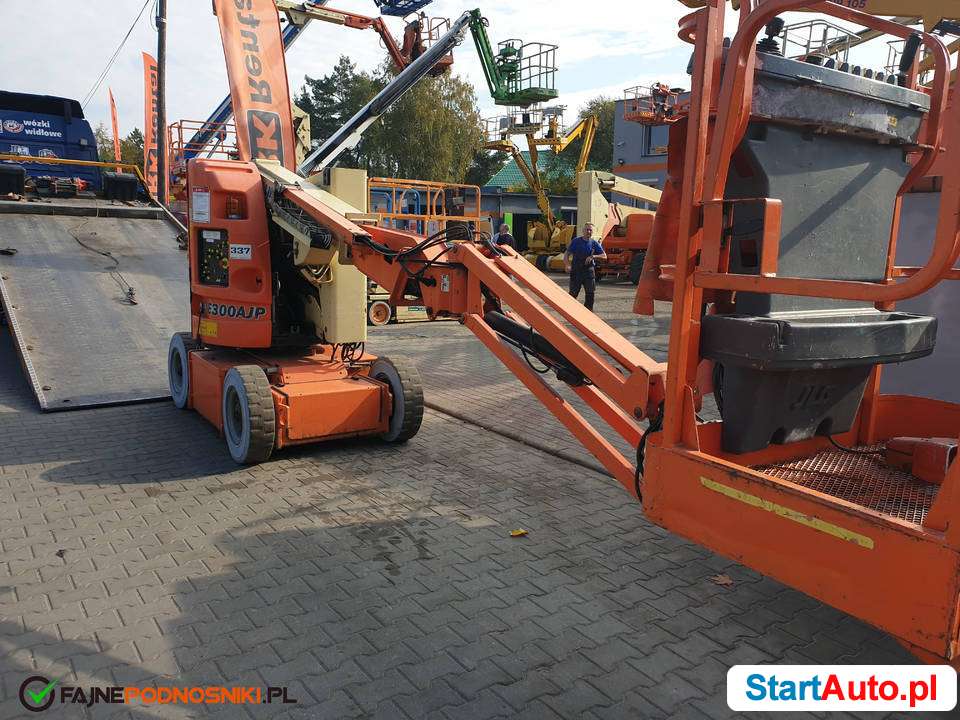 Podnośnik przegubowy JLG 300AJP jak Genie Z30 UDT RK337
