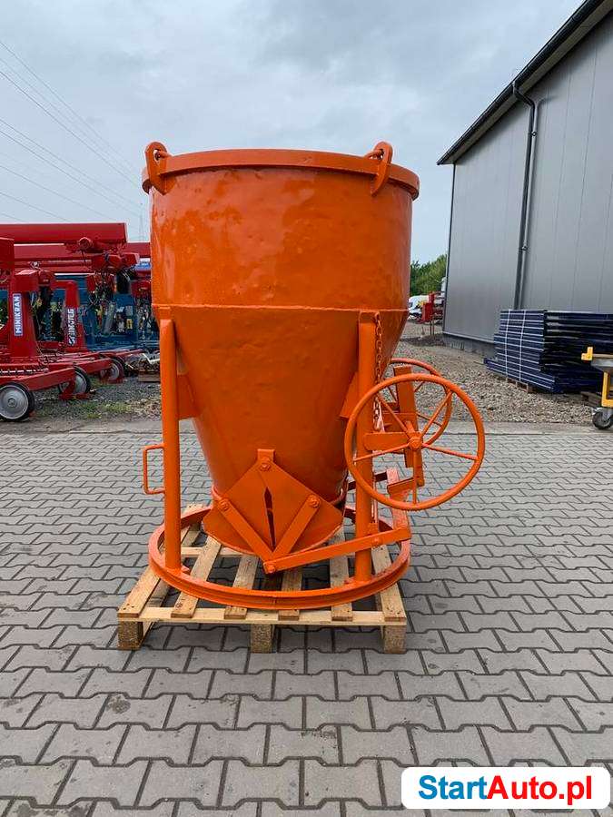 Pojemnik dźwigowy do betonu niemieckiej firmy EICHINGER 1011