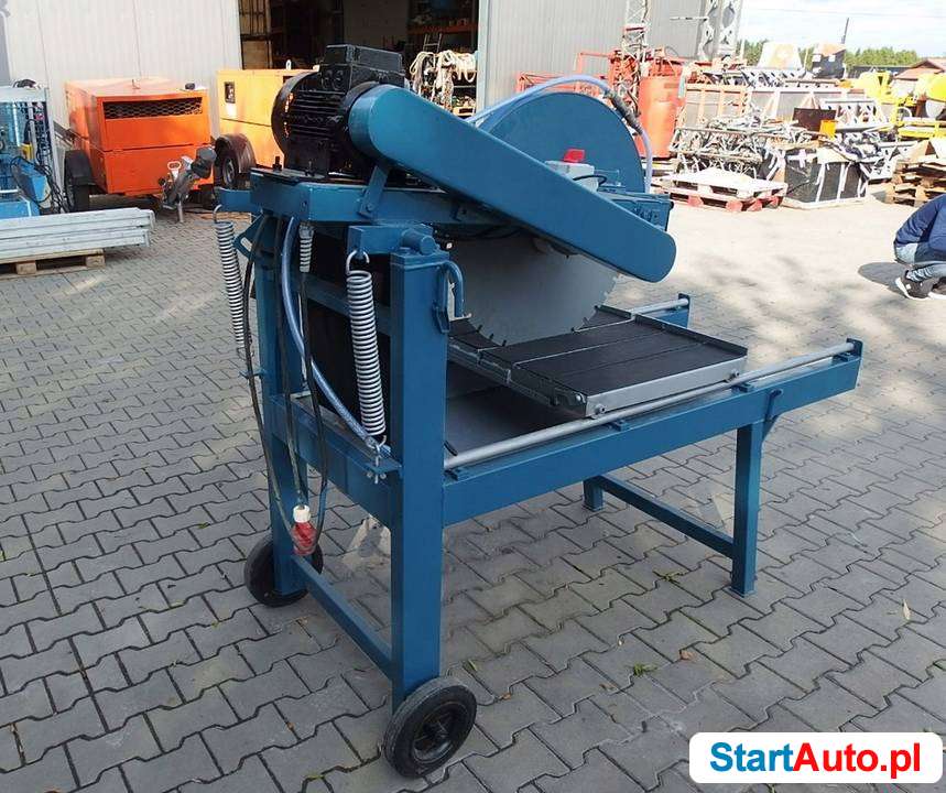 Profesjonalna niemiecka piła, przecinarka stolikowa. kostka