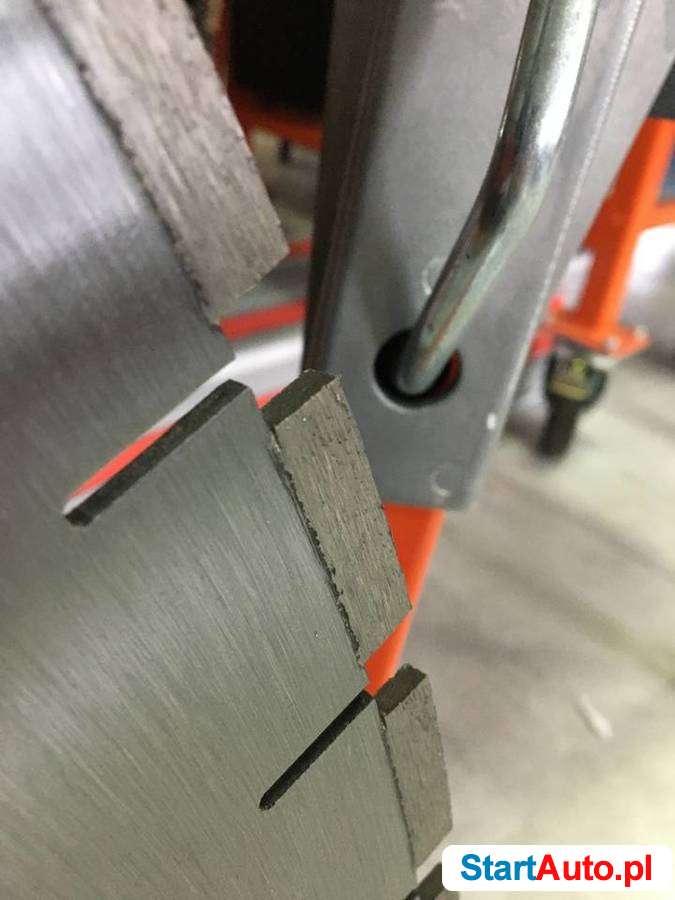 Profesjonalna niemiecka tarcza diamentowa HESS 900mm silka