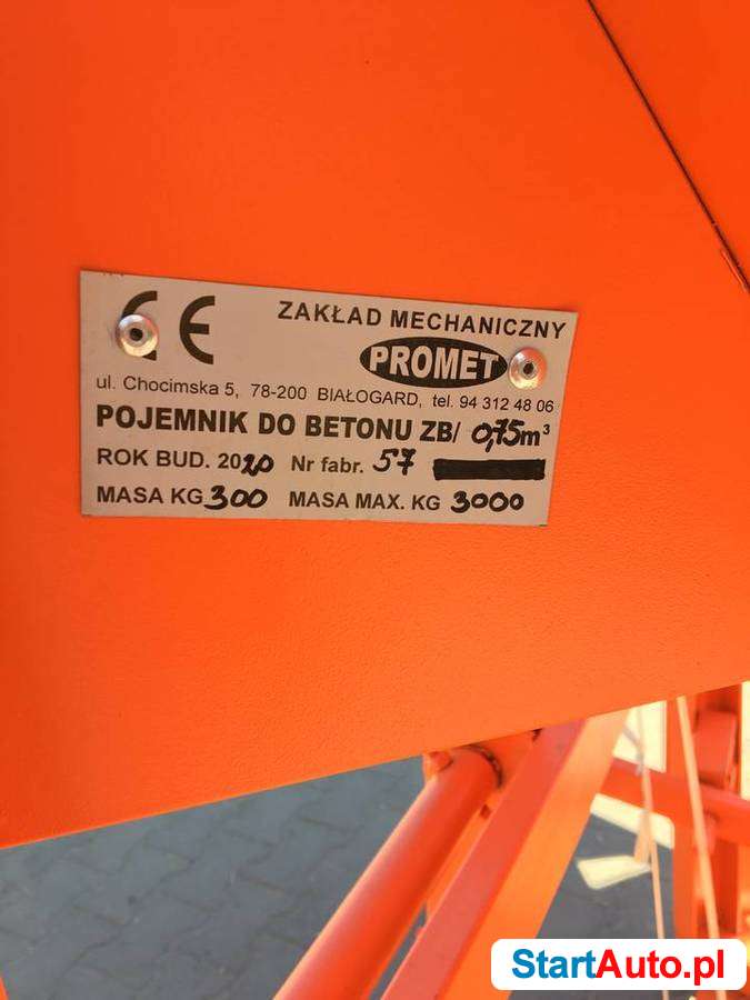 Profesjonalny pojemnik dźwigowy do betonu / zaprawy 750l