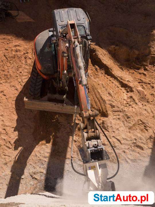 Profiler do ścian SIMEX dla koparek o masie 6-12 ton