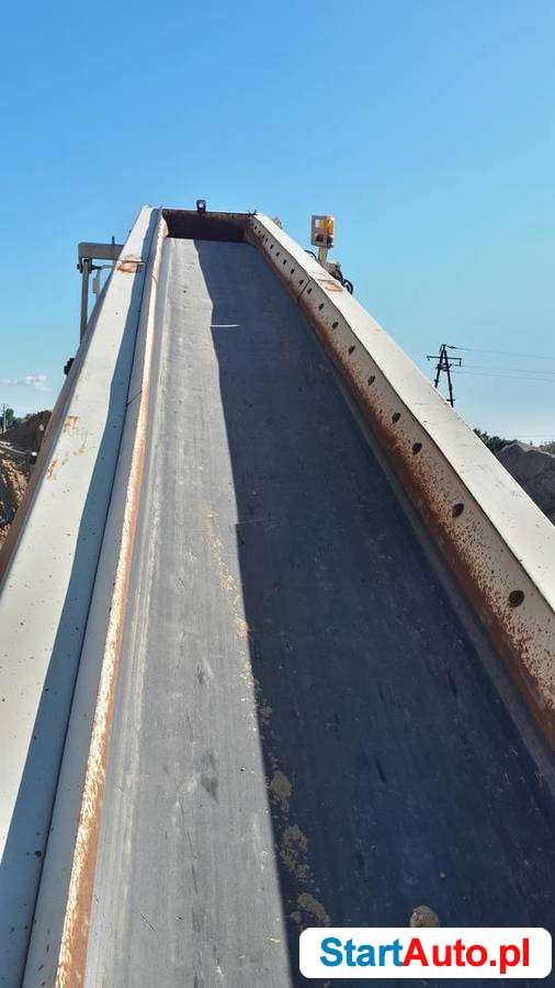 Przesiewacz mobilny Metso Nordberg ST348 na gąsienicach