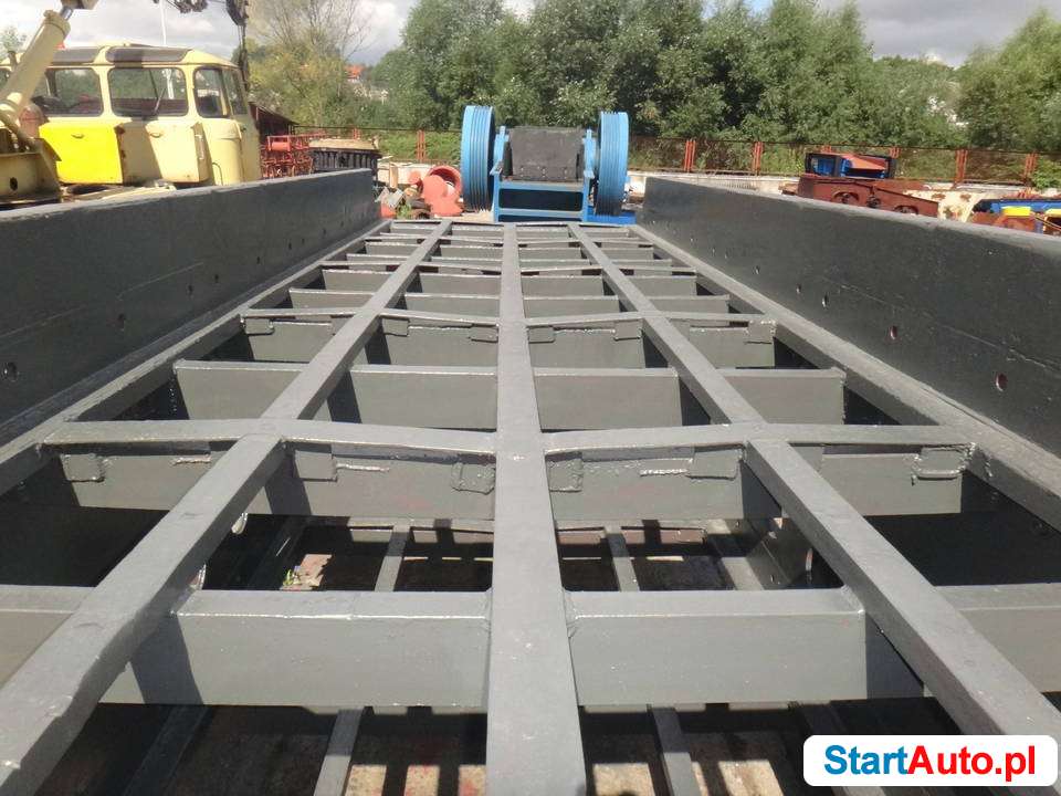 Przesiewacz wibracyjny MAKRUM Typ 30.81, PO REMONCIE