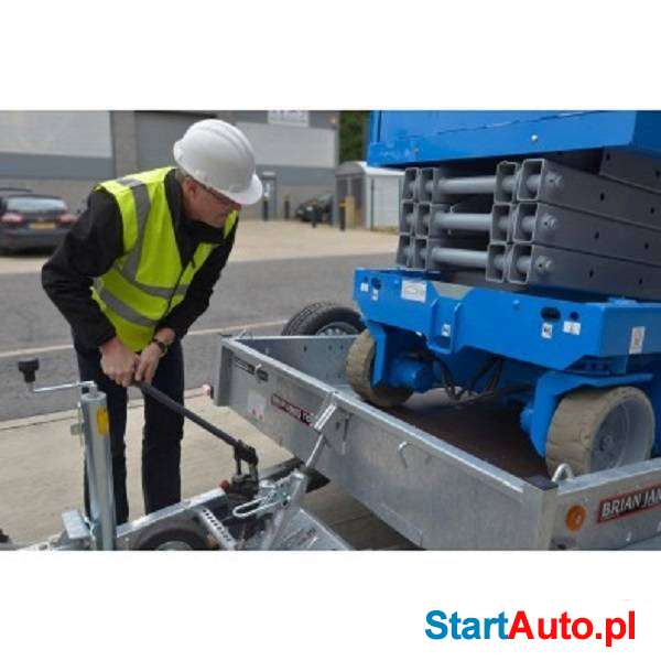 Przyczepa do przewozu podnośników nożycowych