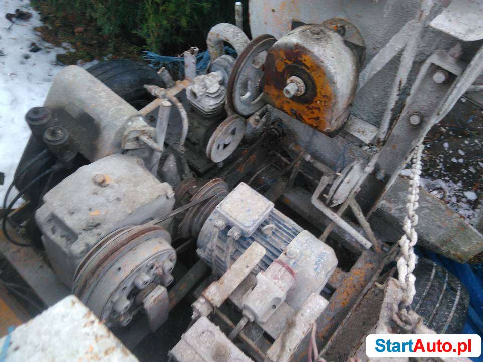 Putzmeister P 13 do poprawek do maszyny są 3 kompresory