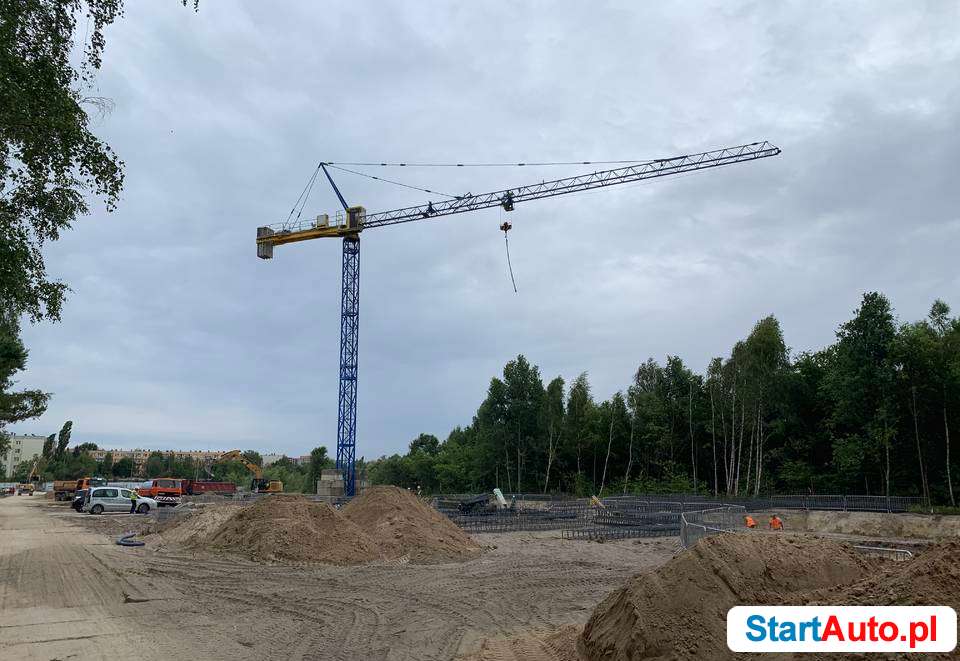 Raimondi MR81 żuraw wieżowy