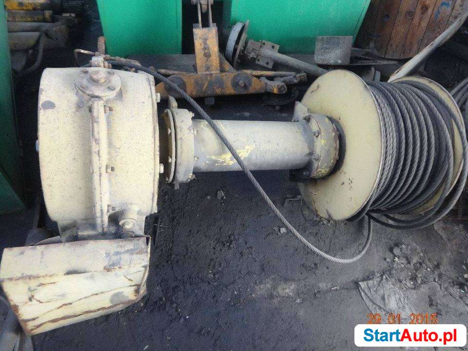 reduktor z wciągarką hydrauliczną do żurawia typ adk-125