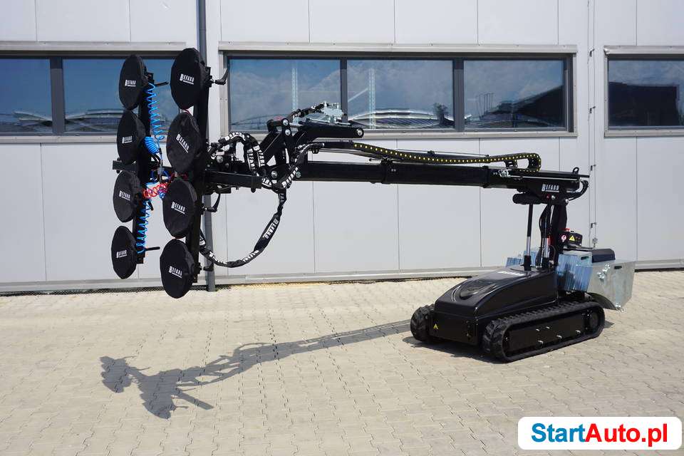 Robot manipulator do szkła 800 kg/ 4,25m bat. litowo-jonowe