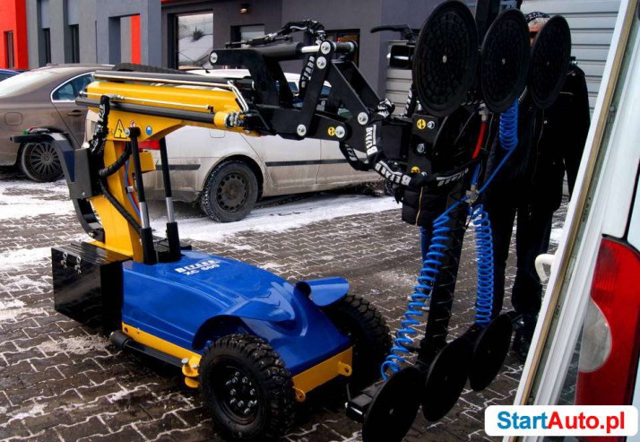 Robot montażowy, okna, maipulator, Befard XC400