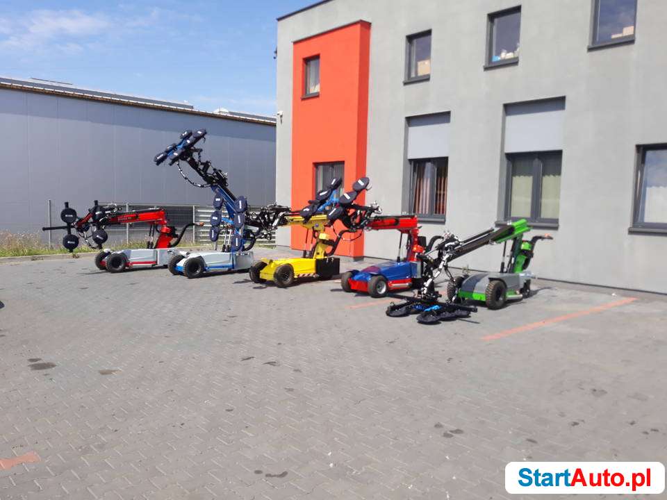 Robot montażowy, okna, maipulator, Befard XC600