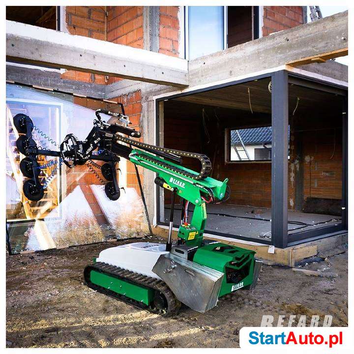 Robot próżniowy manipulator do szkła na gąsienicach