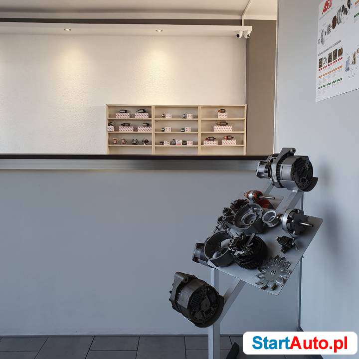 Rozrusznik Alternator sieczkarnia bulgar 3p równiarka 2vd