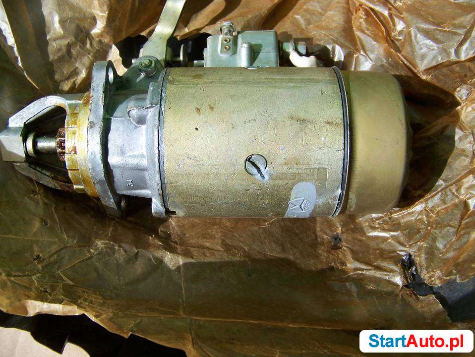 Rozrusznik silnika rozruchowego spycharki T-130,T-170,T-100